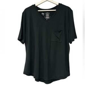 ZYIA Go To Black V-Neck Tee